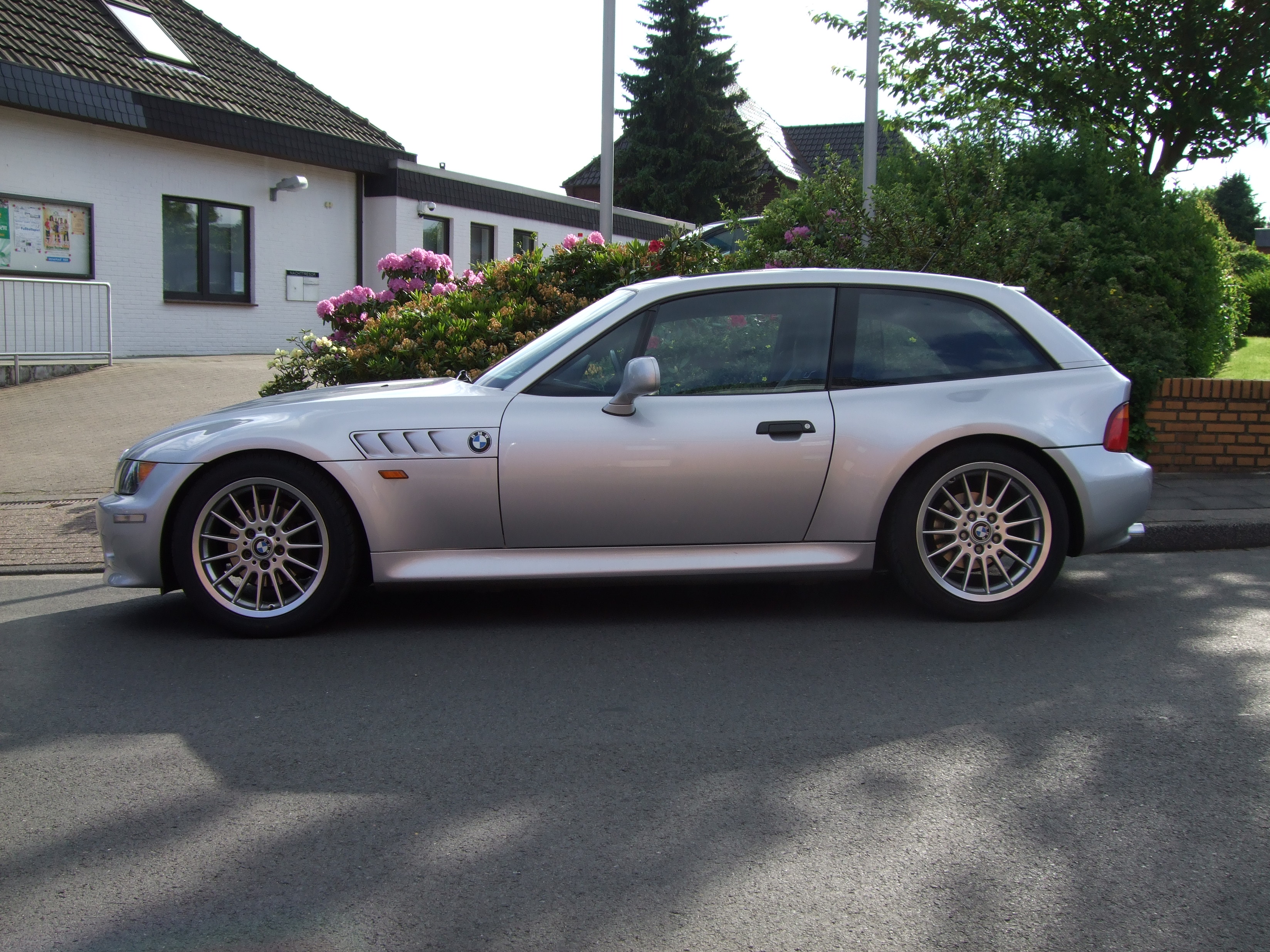 BMW-Z3-Coupé.jpg