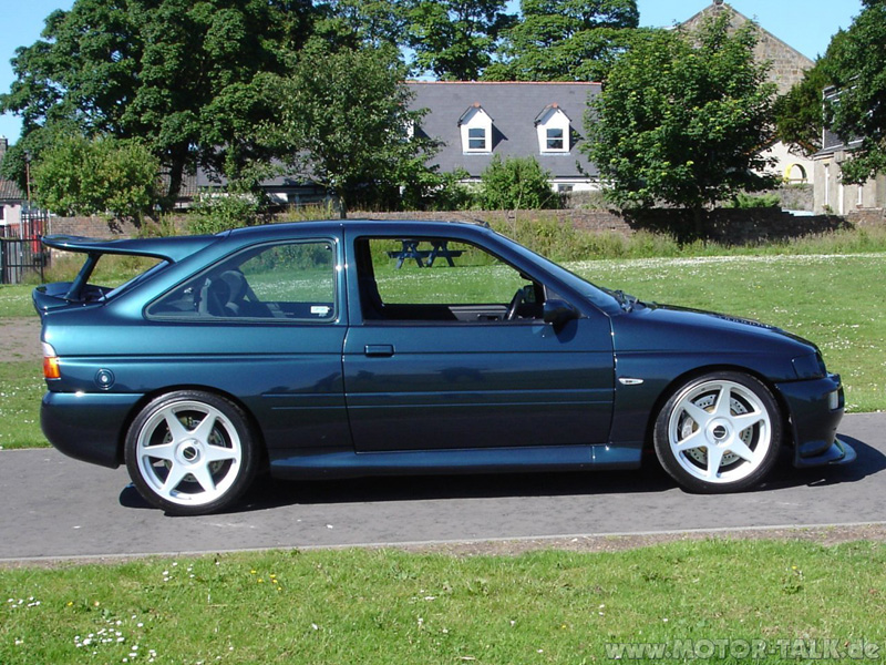 ford-escort-rs-07.jpg