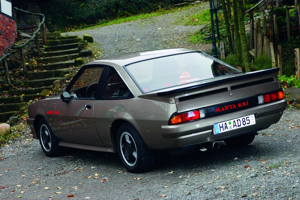 flash_1985er_Manta_GSi_03.jpg