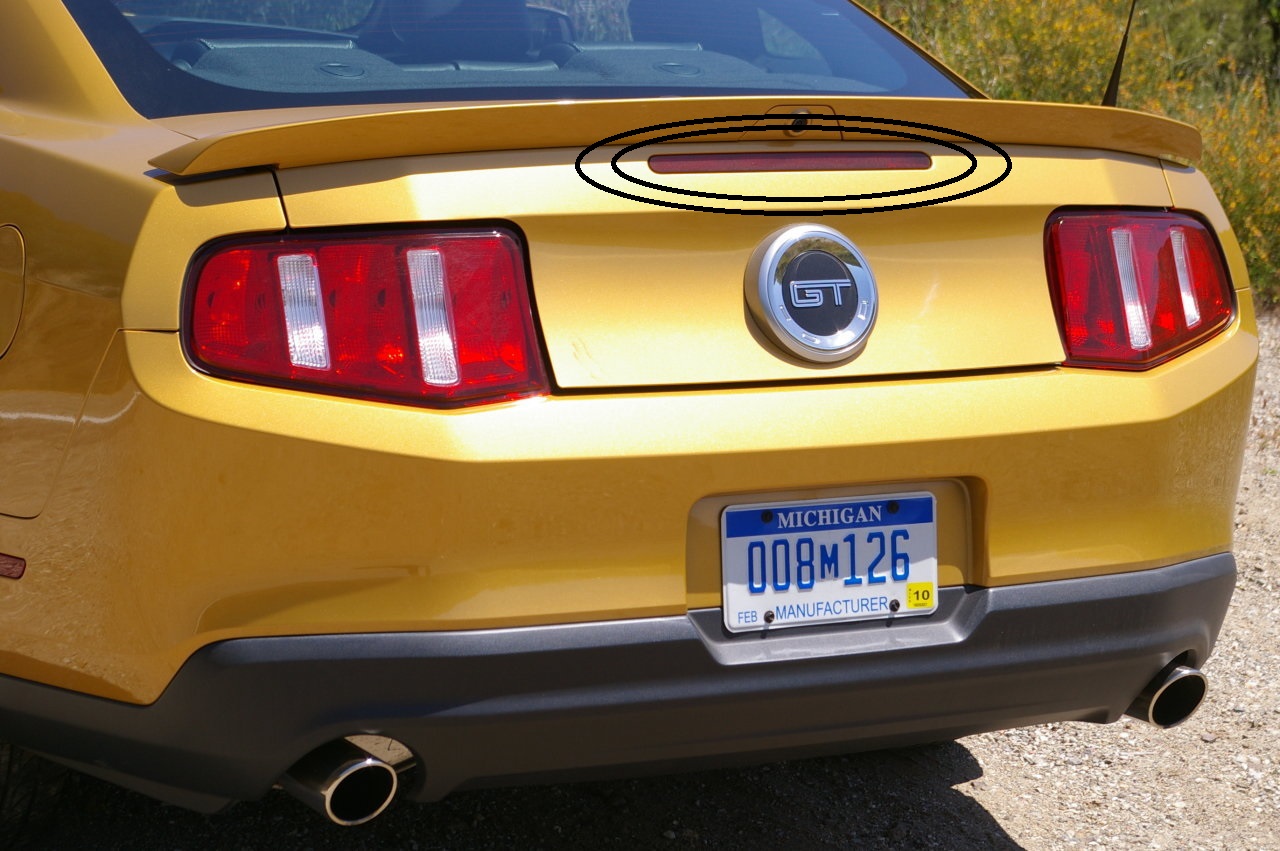 ag_10mustanggt_taillights.jpg