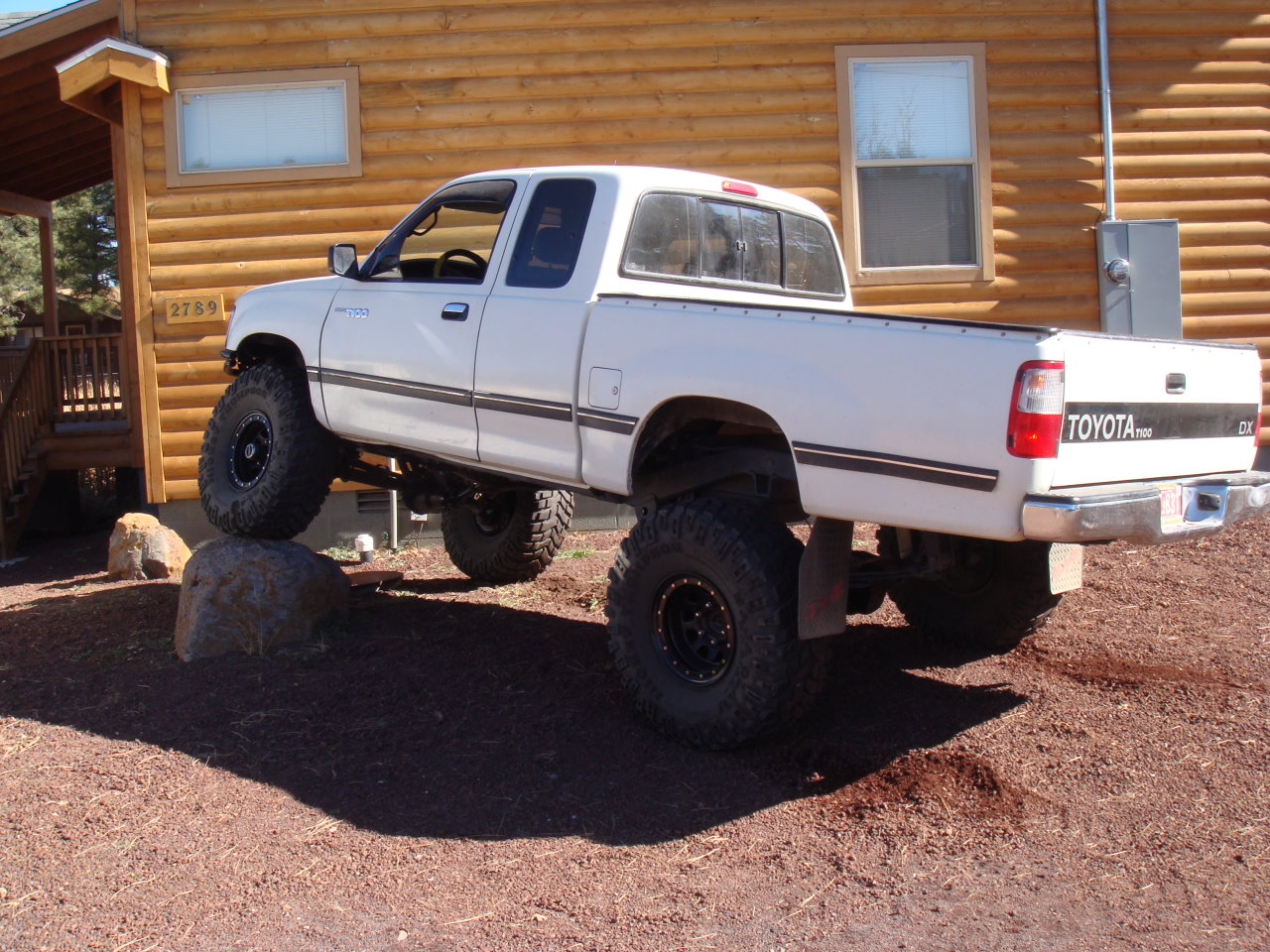toyota-t100-10.jpg