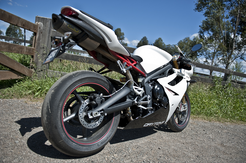 Povey_Triumph_675R_Facebook-12.jpg
